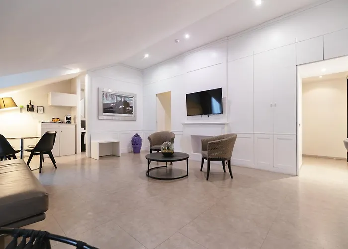 Montenapoleone Suites Milán